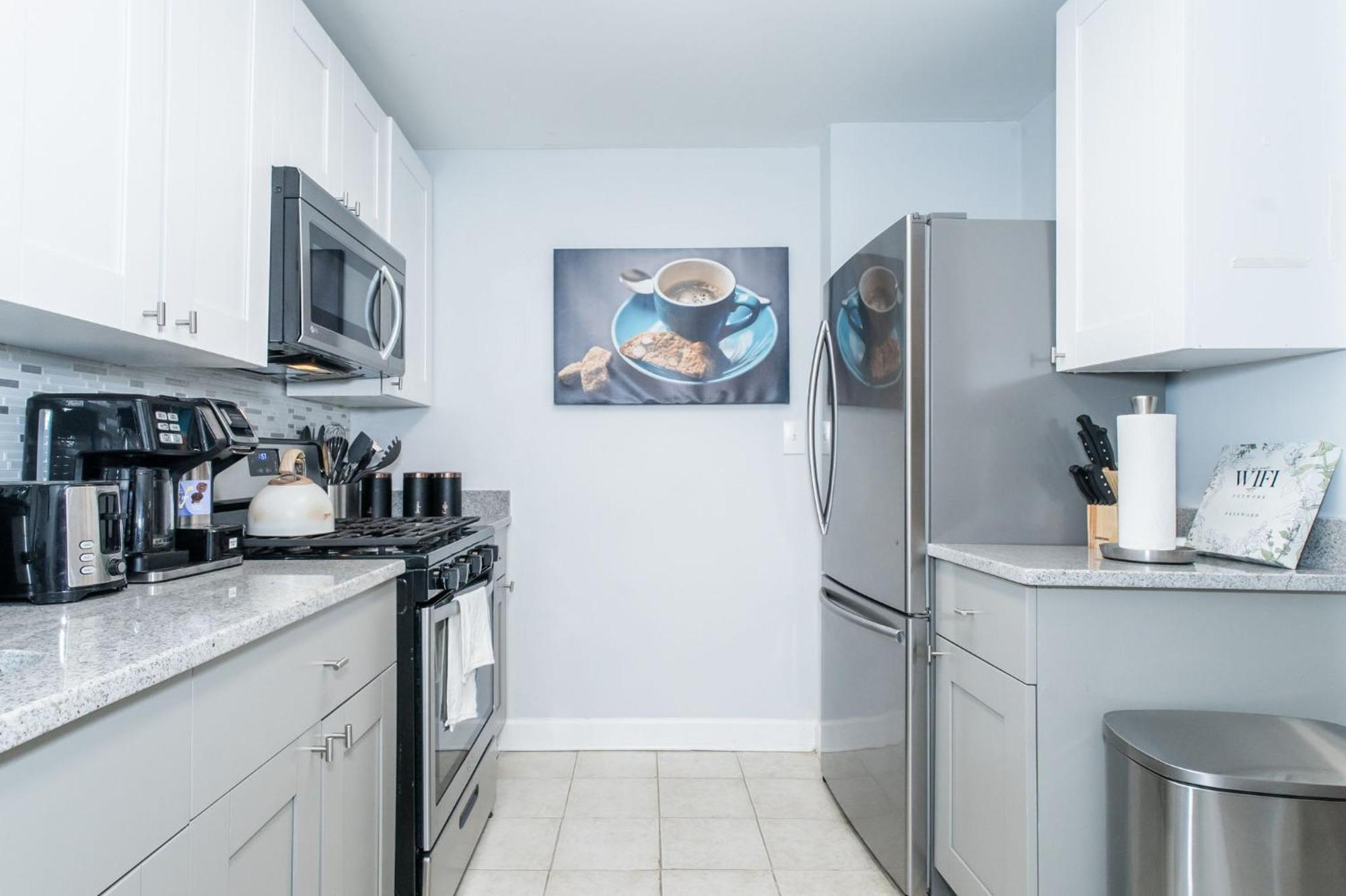 21Floor-Renovated 2Br,1Bath King And Queen Bed And Parking Atlanta Exterior photo