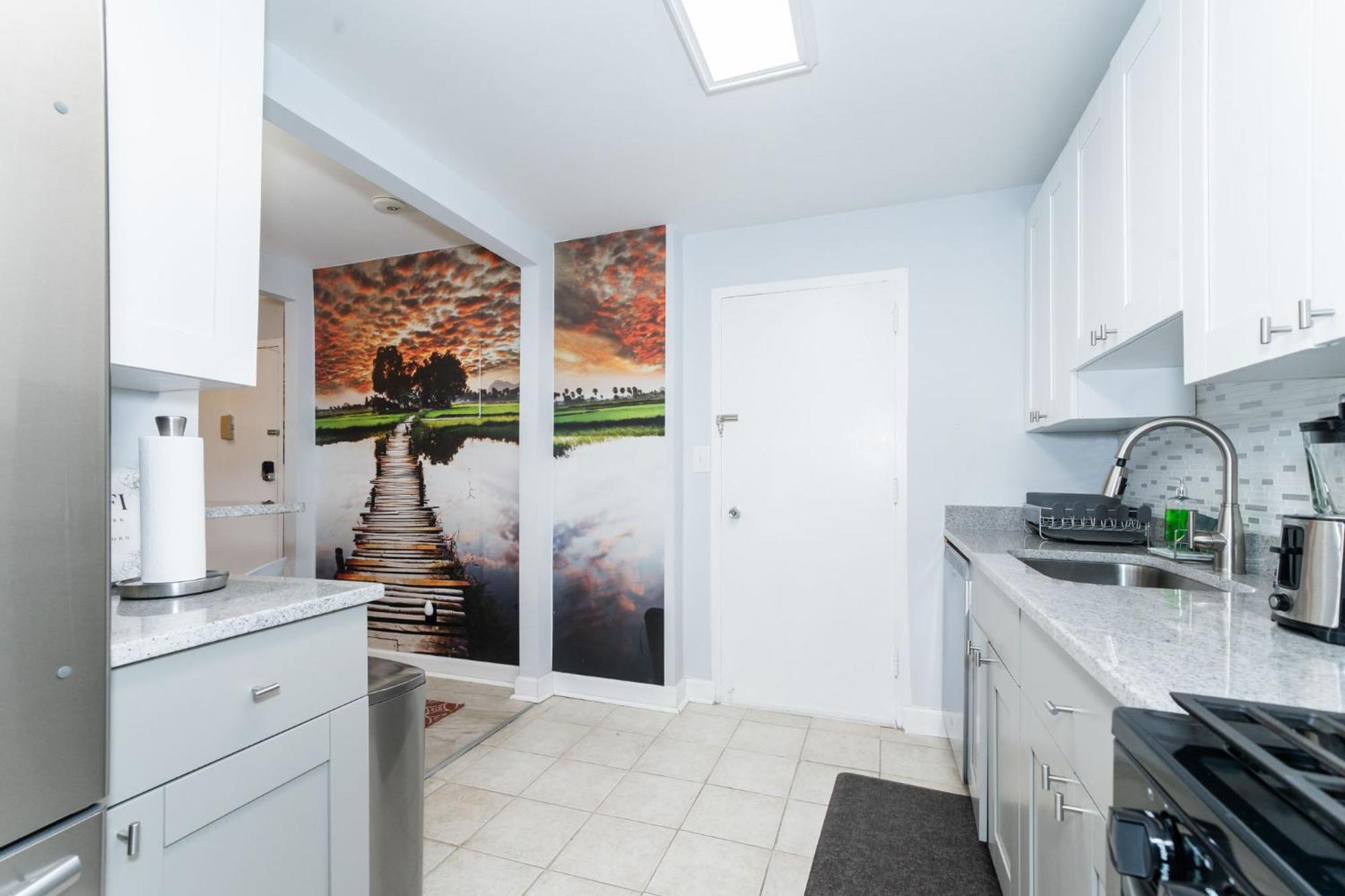 21Floor-Renovated 2Br,1Bath King And Queen Bed And Parking Atlanta Exterior photo