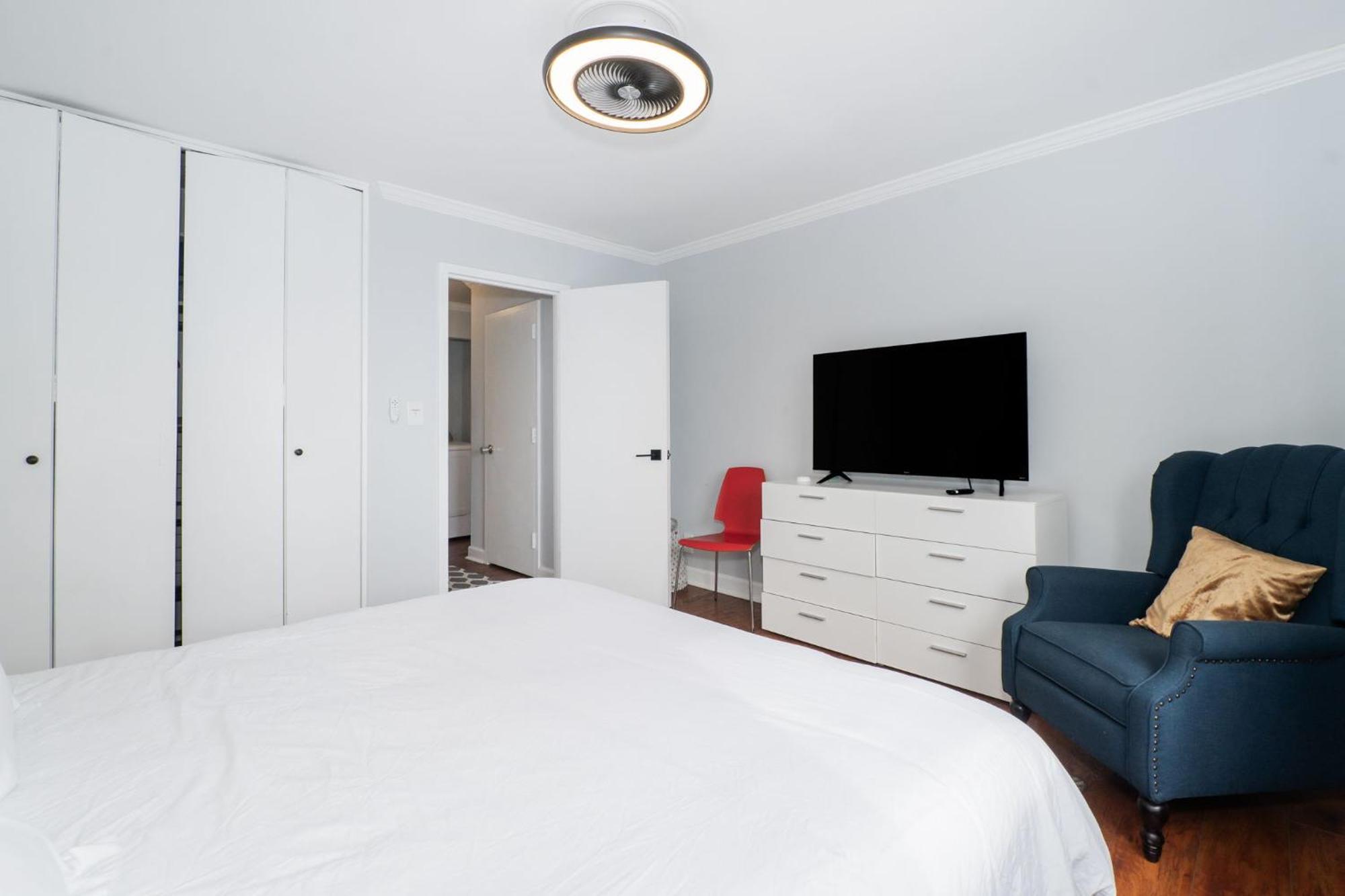 21Floor-Renovated 2Br,1Bath King And Queen Bed And Parking Atlanta Exterior photo