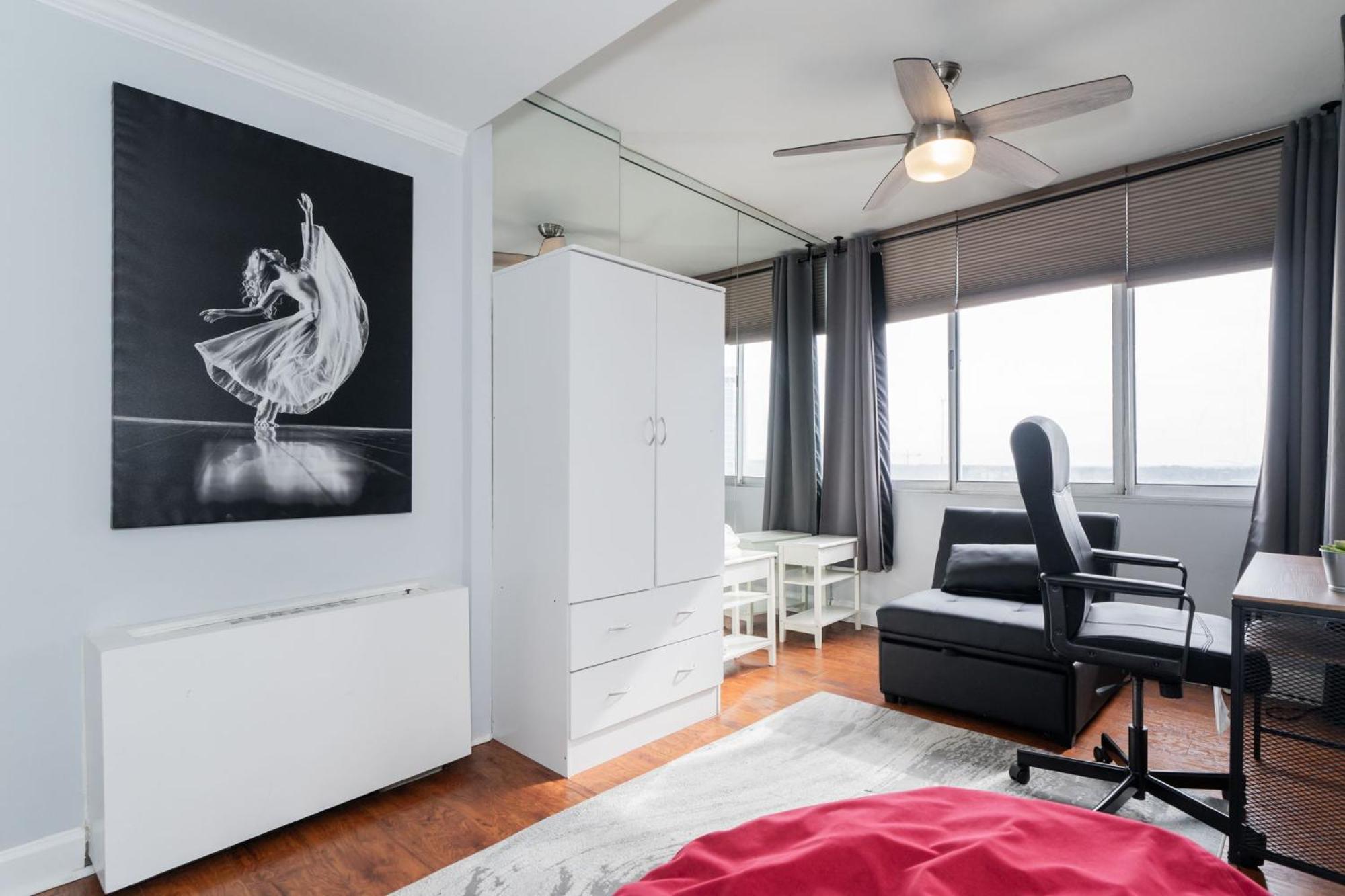 21Floor-Renovated 2Br,1Bath King And Queen Bed And Parking Atlanta Exterior photo
