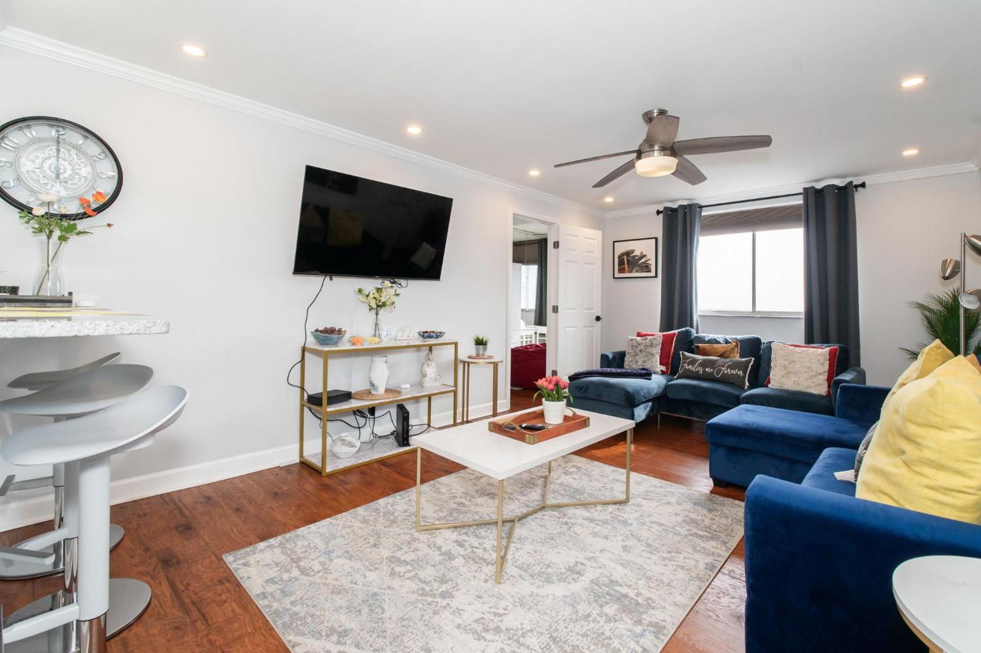 21Floor-Renovated 2Br,1Bath King And Queen Bed And Parking Atlanta Exterior photo