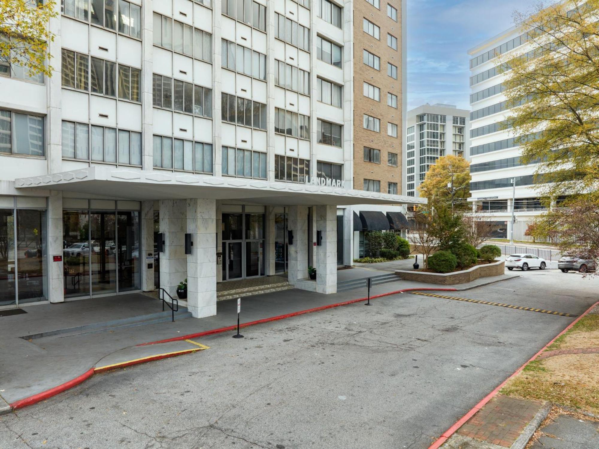 21Floor-Renovated 2Br,1Bath King And Queen Bed And Parking Atlanta Exterior photo